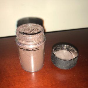 MAC COSMETICS NEBULA PIGMENT NEW